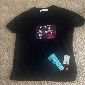 Off white tee large fits small kinda /slim